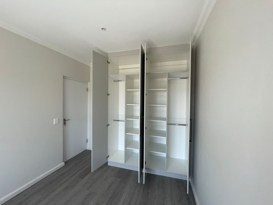 2 Bedroom Property for Sale in Flamingo Vlei Western Cape